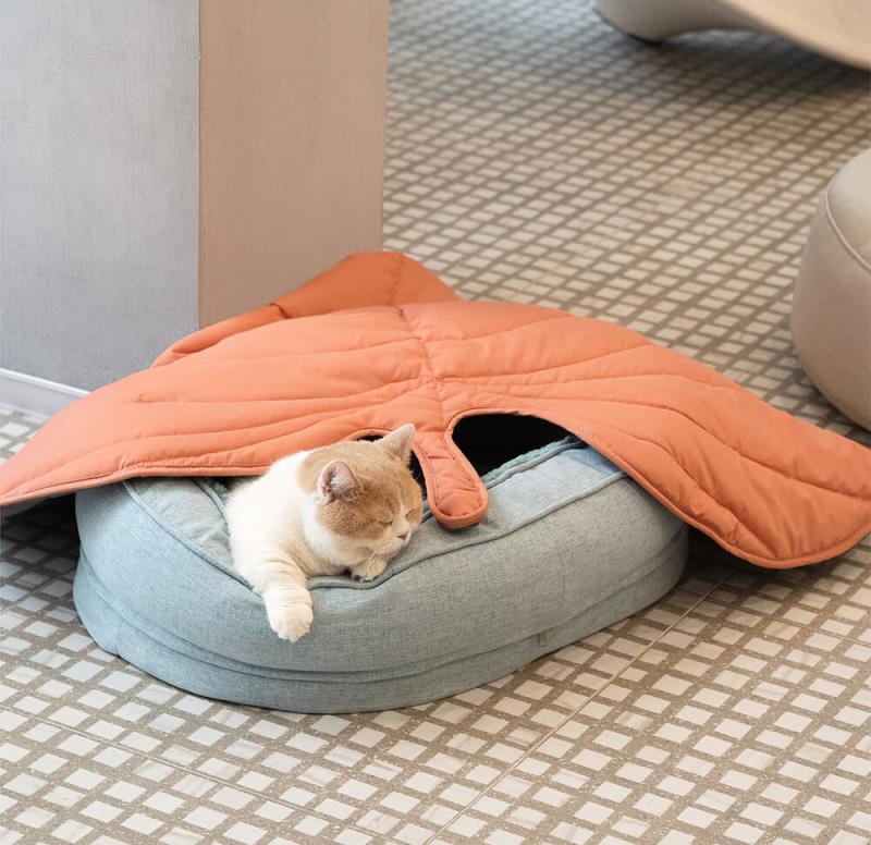 Maple Leaf Dog Blanket