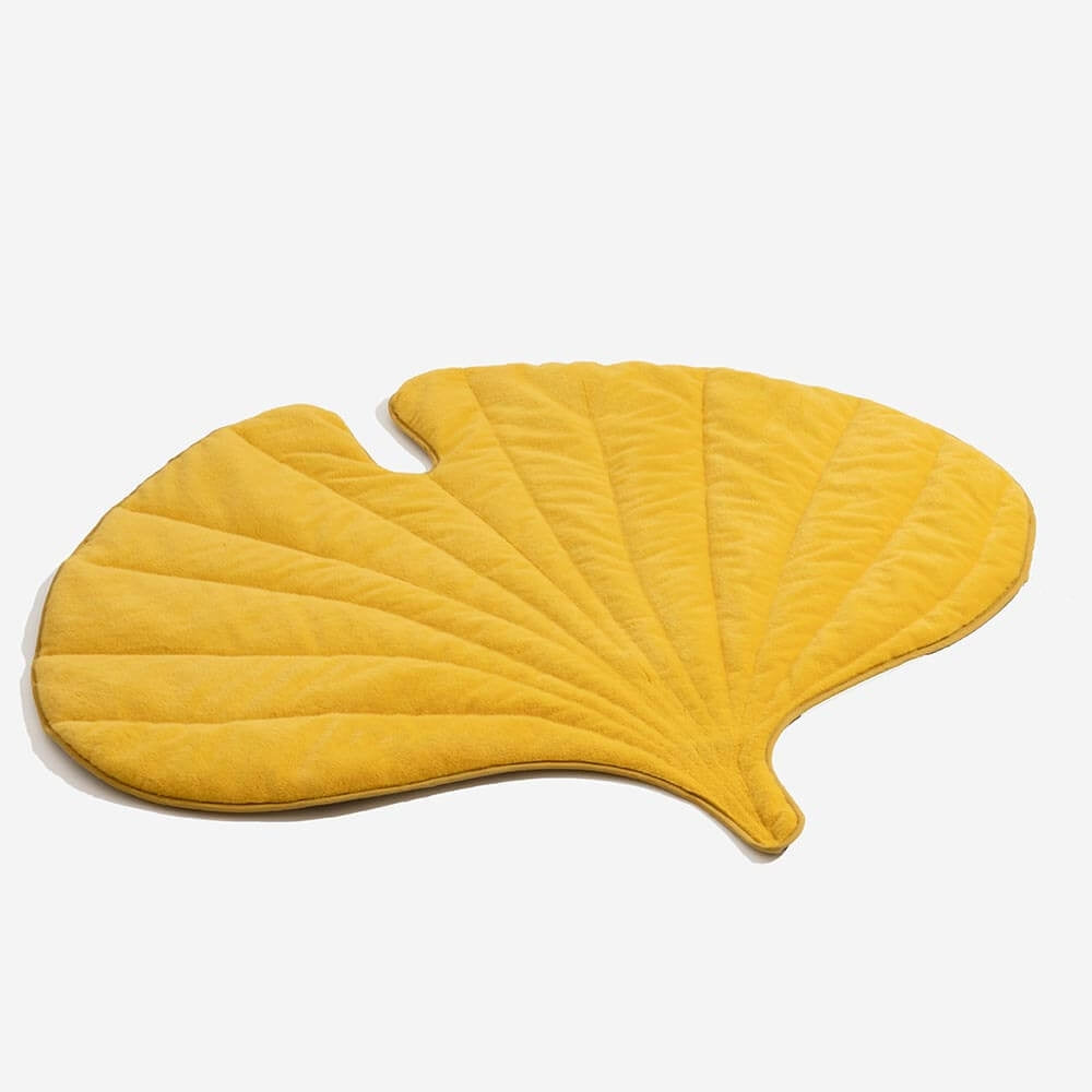 Plush Yellow Leaf Dog Blanket