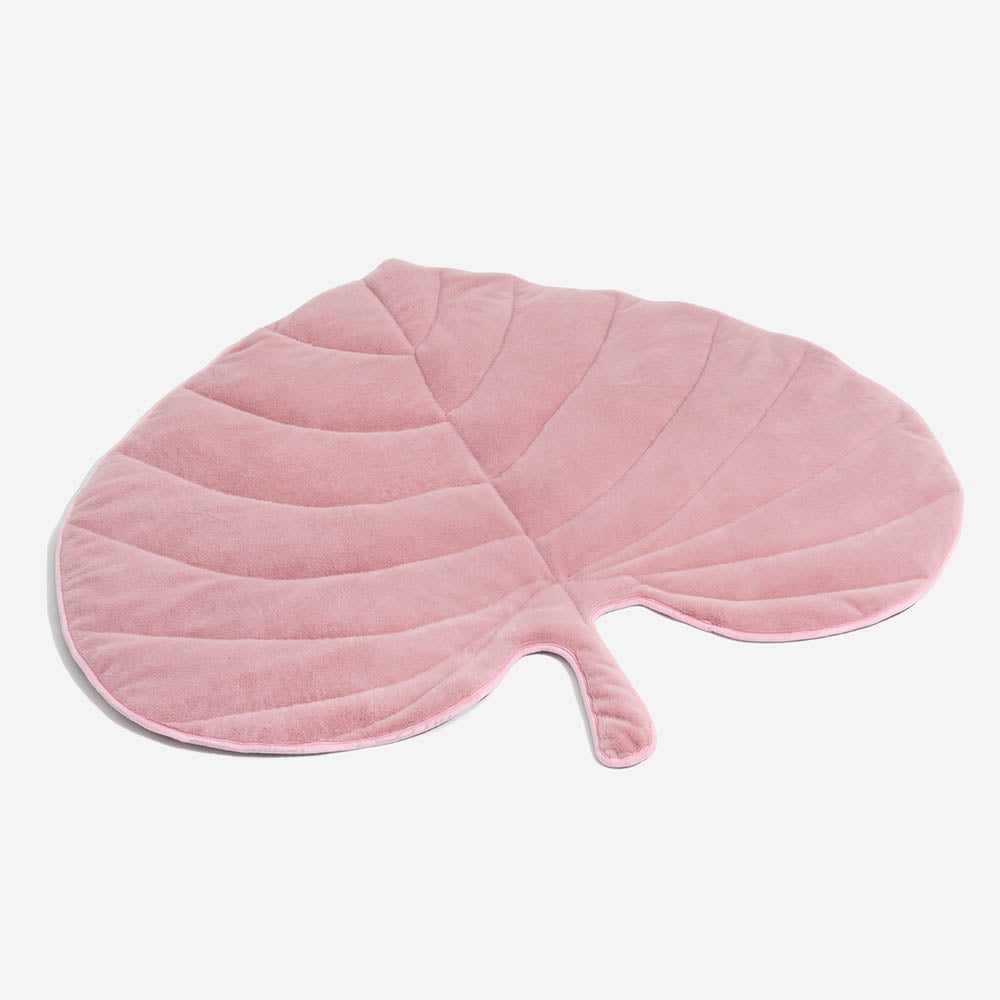 Plush Pink Leaf Dog Blanket