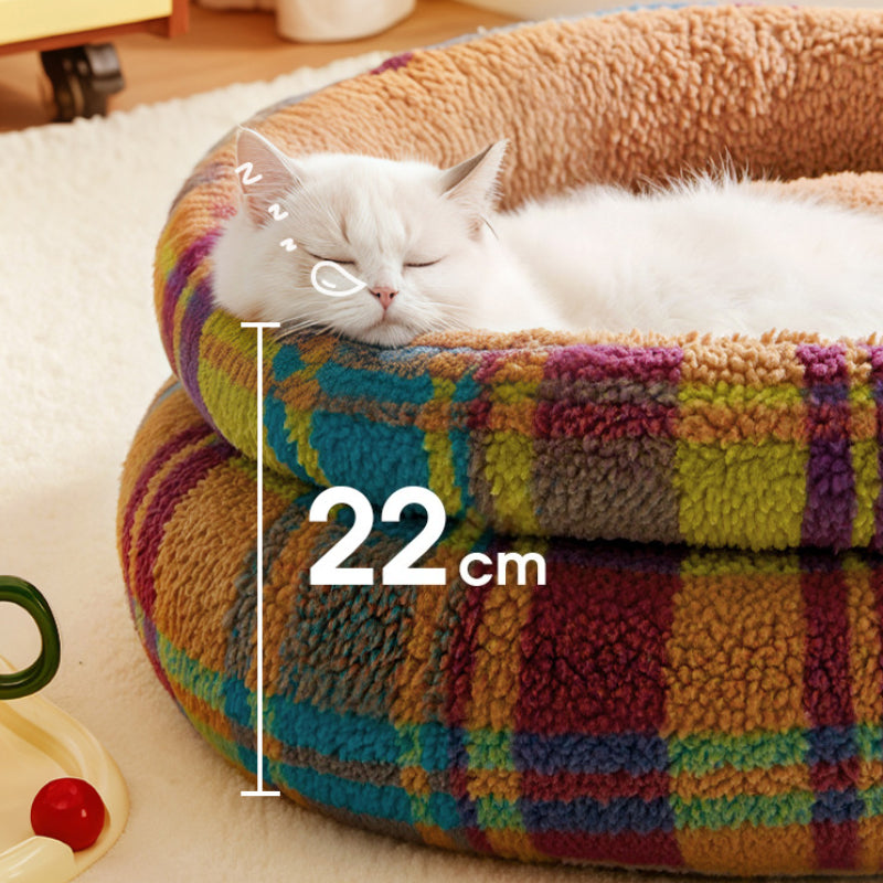 Vintage Plaid  Faux Lambswool Round Pet Bed