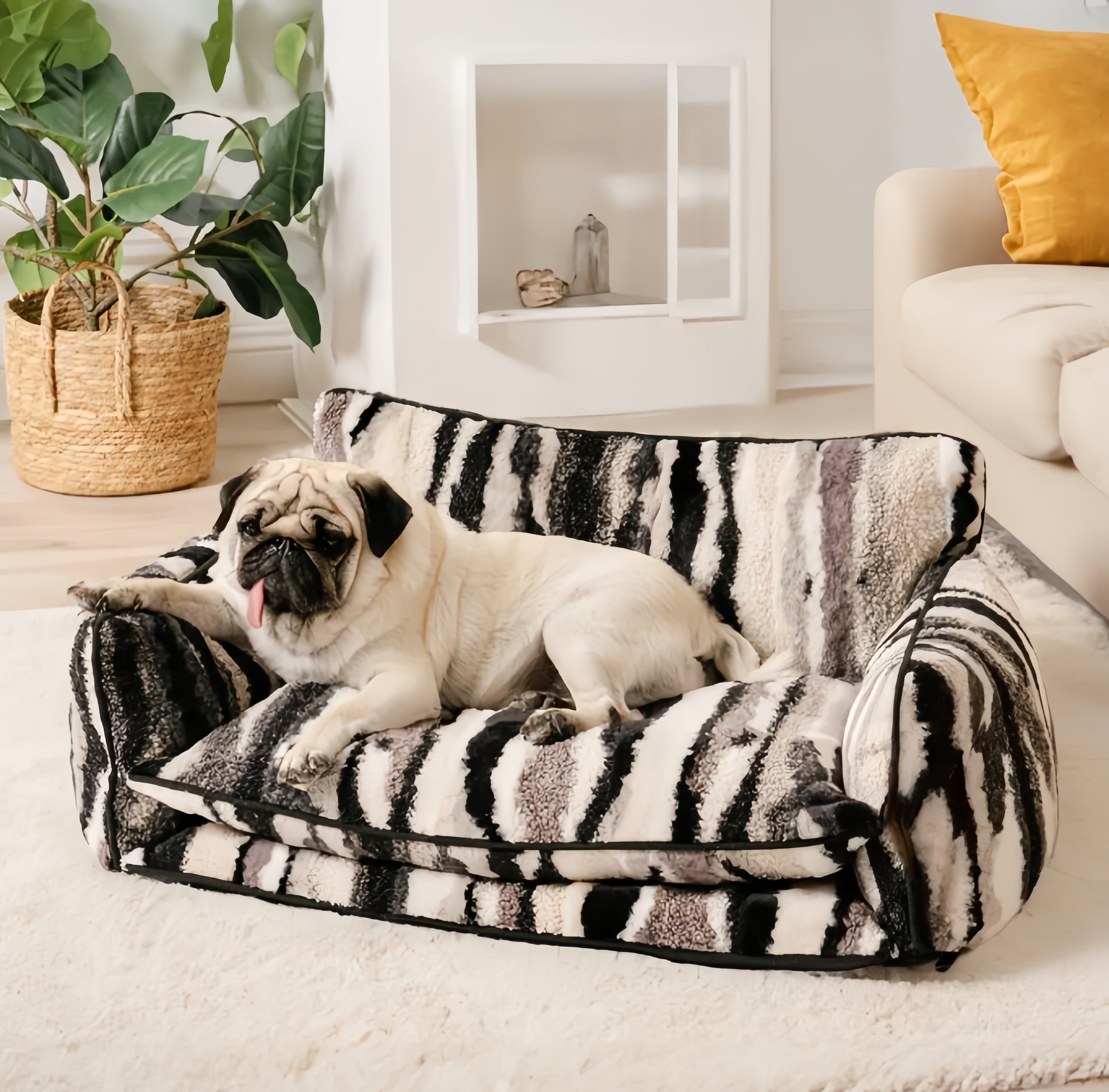 Black & White Striped Faux Lambswool Pet Sofa Bed